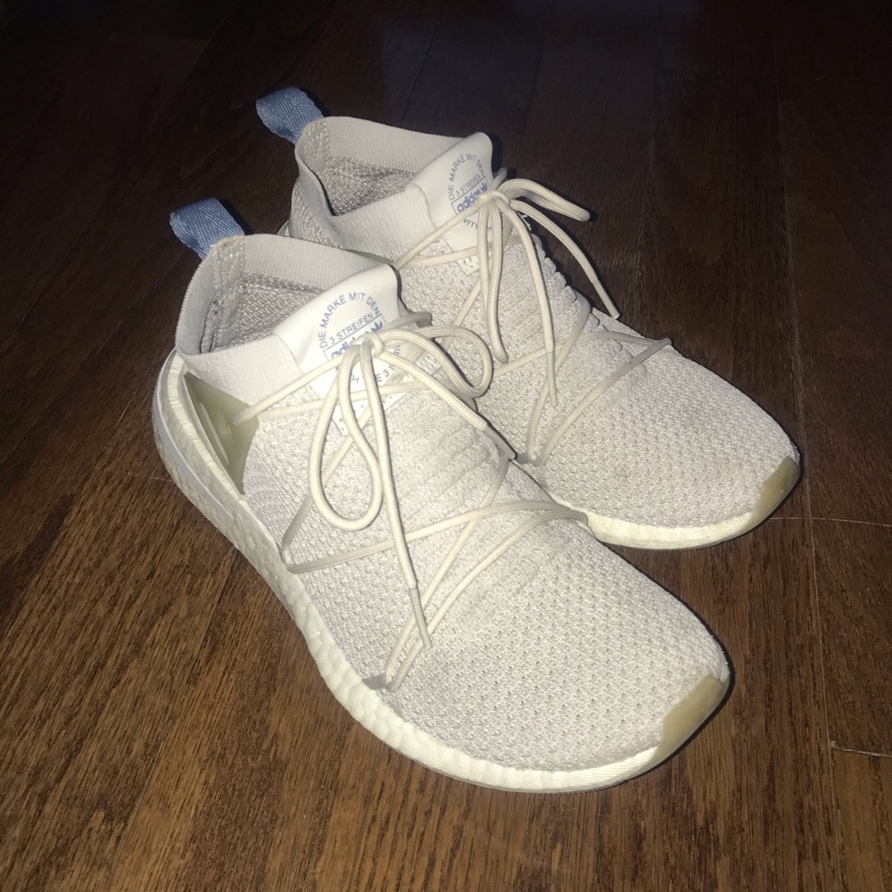 Adidas Arkyn 7.5